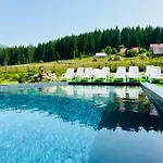 Lodge Lileya