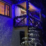 Lileya Lodge *