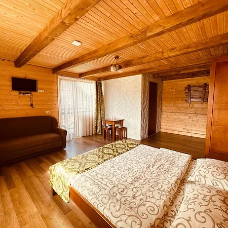 Lileya Lodge *